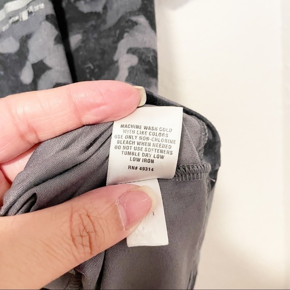 Under Armour Miami Marlins Camo‎ T-Shirt Size Medium​ - Picture 6 of 7